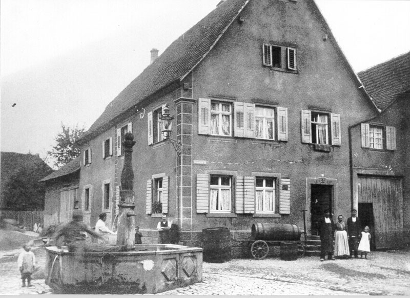Datei:Bollast-Zuenbersbrunnen 01.jpg