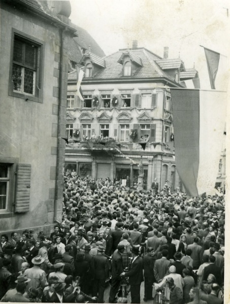 Datei:Marktplatz 1955 03.jpg